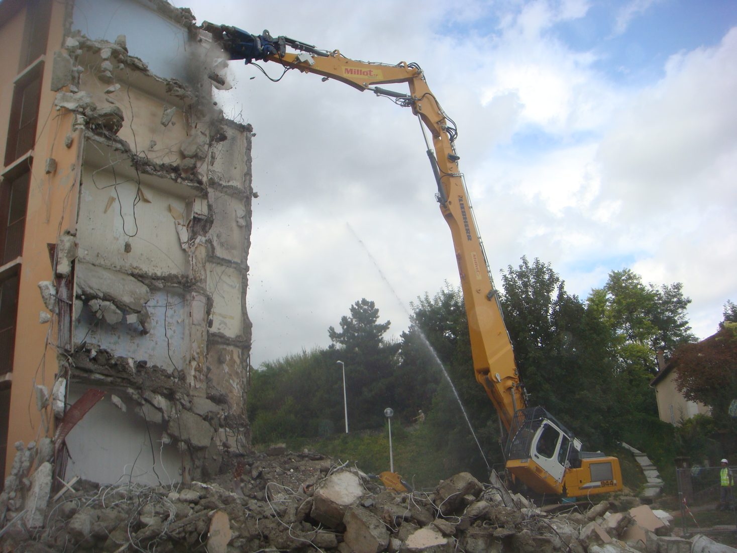 Déconstruction mécanique — MILLOT TP