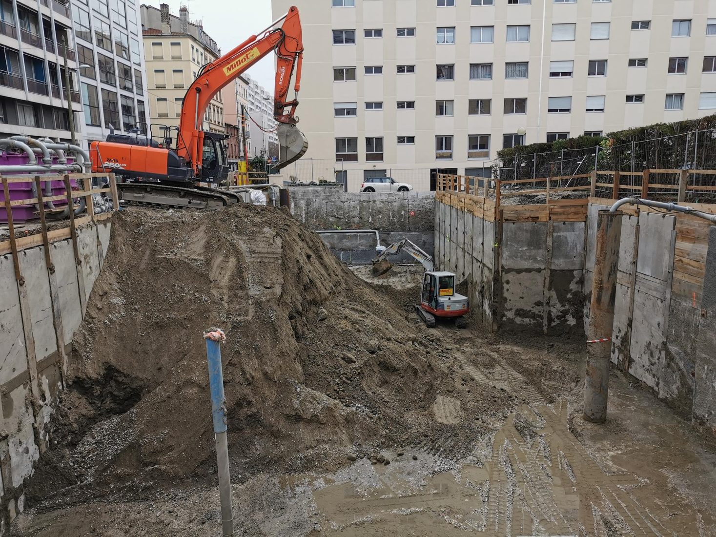 Terrassement et dépollution de sol — MILLOT TP