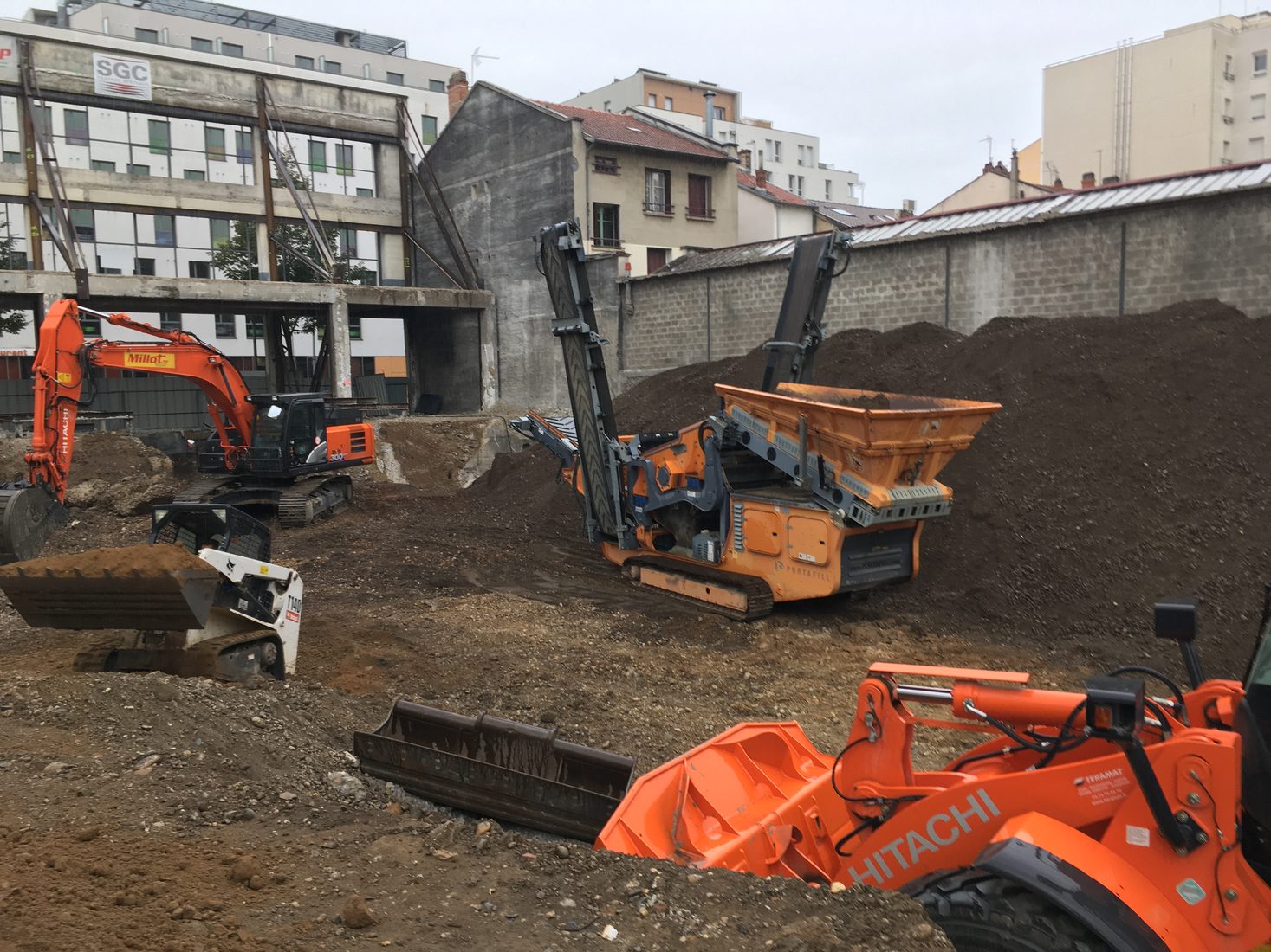 Concassage et criblage de matériaux — MILLOT TP